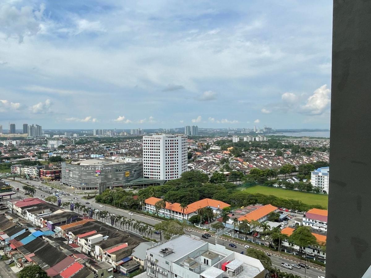 Delight Homestay Twin Galaxy Johor Bahru Esterno foto