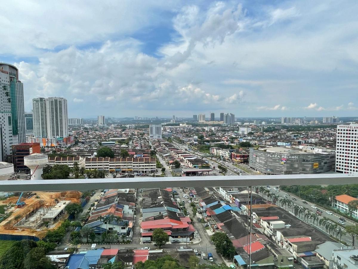 Delight Homestay Twin Galaxy Johor Bahru Esterno foto
