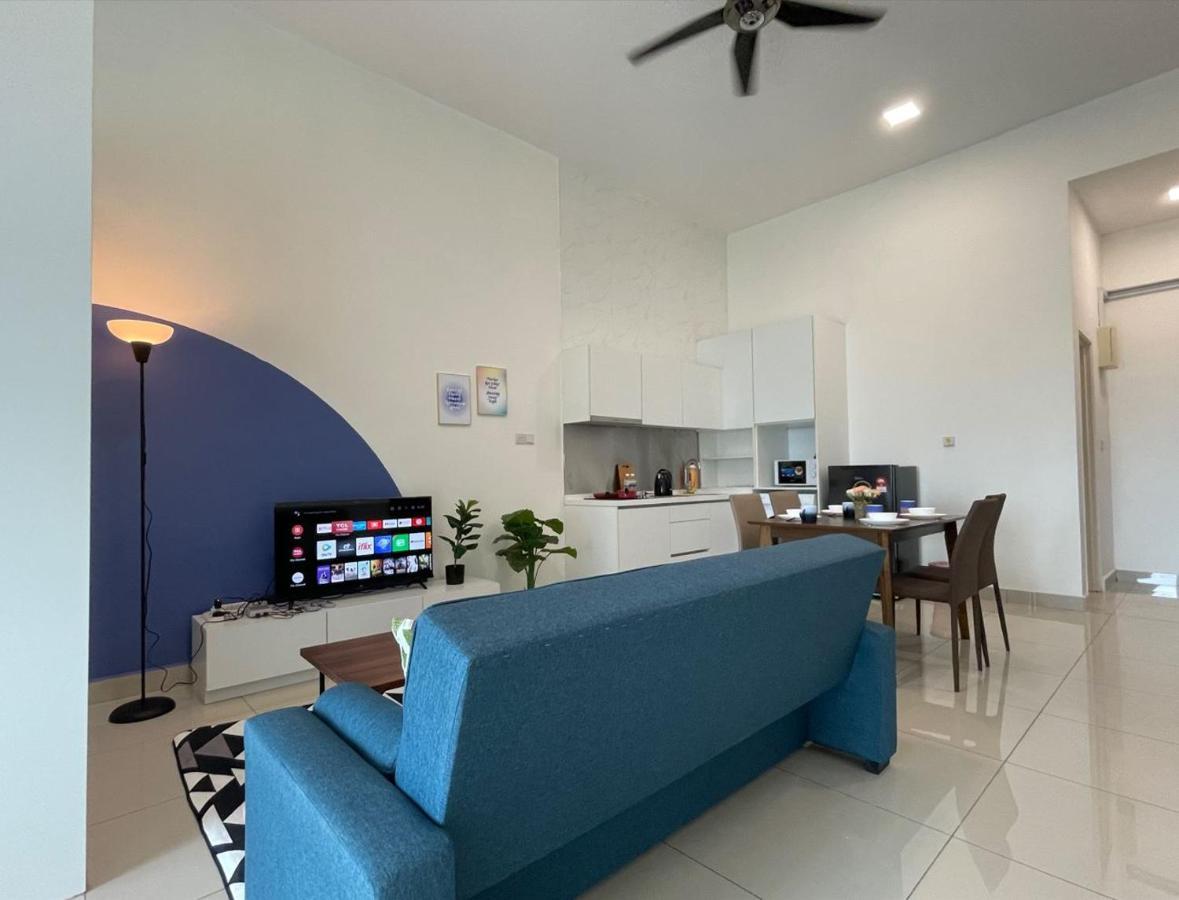 Delight Homestay Twin Galaxy Johor Bahru Esterno foto