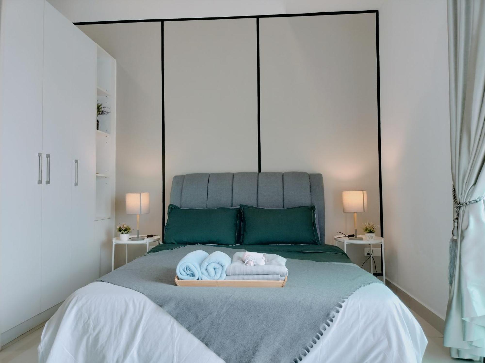 Delight Homestay Twin Galaxy Johor Bahru Esterno foto
