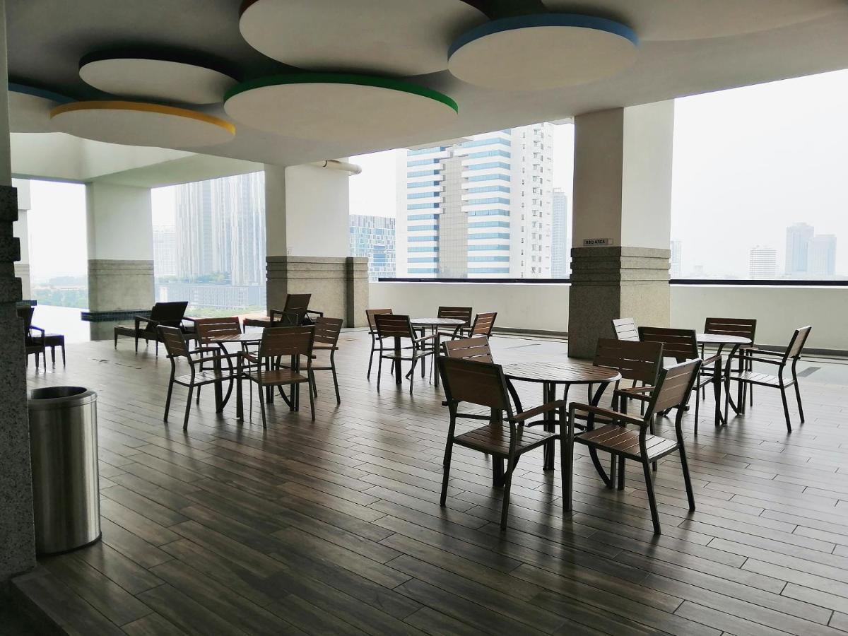 Delight Homestay Twin Galaxy Johor Bahru Esterno foto